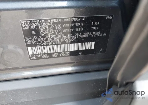 2024 Toyota Rav4 Xle Premium z USA, uszkodzony, nr VIN 2T3A1RFV6RC443692